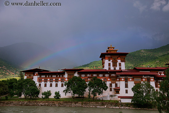 dzong-w-rainbow-03.jpg