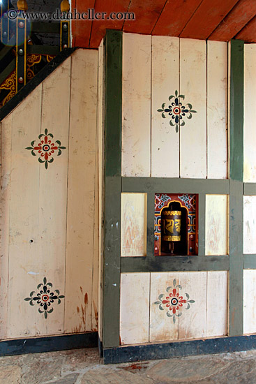 prayer-wheel.jpg