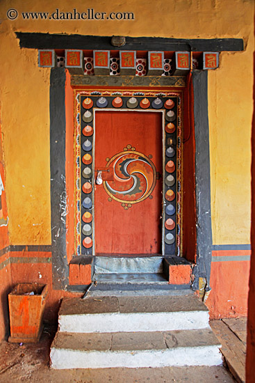 dzong-door-05.jpg