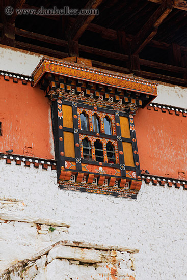 dzong-window-01.jpg