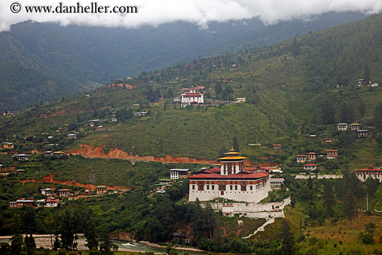rinpung-dzong-01.jpg