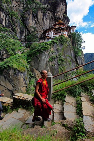 monk-walking-up-stairs-02.jpg