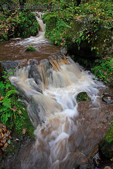 waterfall-02.jpg