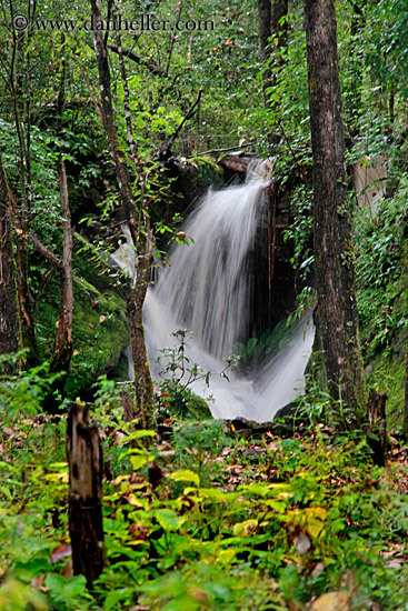 waterfall-05.jpg