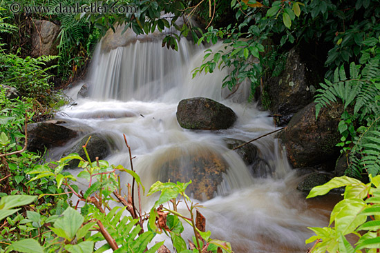 waterfall-06.jpg