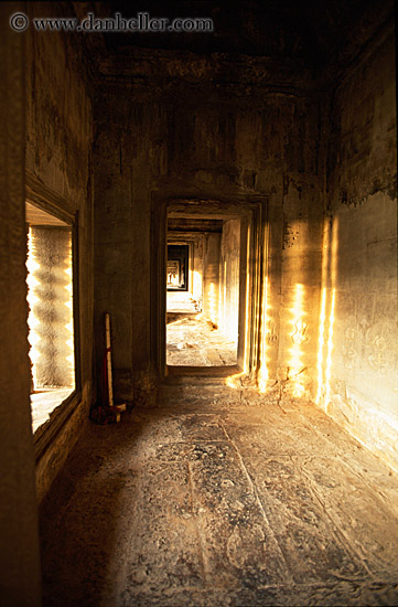 corridors-05.jpg