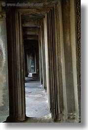 images/Asia/Cambodia/AngkorWat/Corridors/corridors-06.jpg
