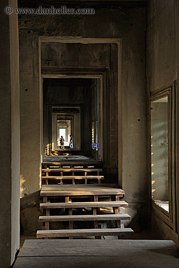 corridors-10.jpg