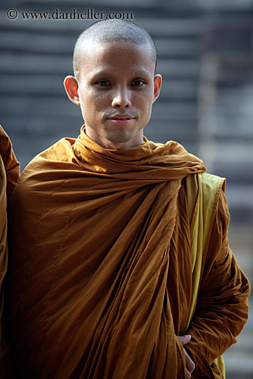 monk-in-brown-robe-2.jpg