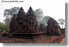 images/Asia/Cambodia/BanteaySrei/Temple/banteay_srei-temple-06.jpg