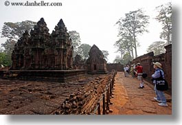 images/Asia/Cambodia/BanteaySrei/Temple/banteay_srei-temple-07.jpg