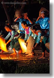 images/Asia/Cambodia/People/CambodianDancers/cambodian-dancers-007.jpg