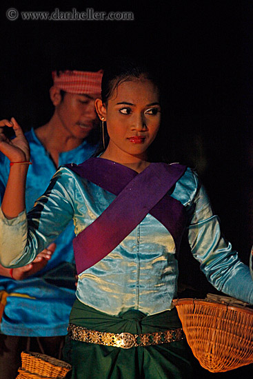 cambodian-dancers-009.jpg
