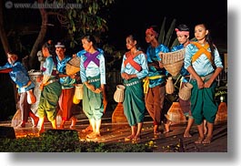 images/Asia/Cambodia/People/CambodianDancers/cambodian-dancers-011.jpg