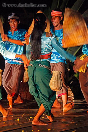 cambodian-dancers-013.jpg
