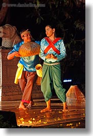 images/Asia/Cambodia/People/CambodianDancers/cambodian-dancers-015.jpg