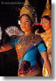images/Asia/Cambodia/People/CambodianDancers/cambodian-dancers-046.jpg