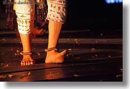 images/Asia/Cambodia/People/CambodianDancers/cambodian-dancers-051.jpg
