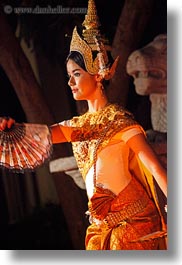 images/Asia/Cambodia/People/CambodianDancers/cambodian-dancers-053.jpg