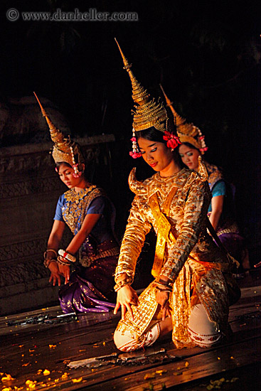 cambodian-dancers-060.jpg