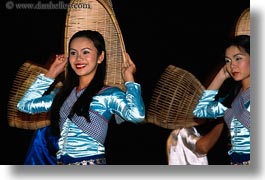 images/Asia/Cambodia/People/CambodianDancers/cambodian-dancers-079.jpg