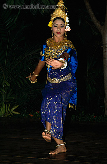 cambodian-dancers-090.jpg