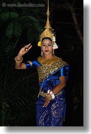 images/Asia/Cambodia/People/CambodianDancers/cambodian-dancers-094.jpg