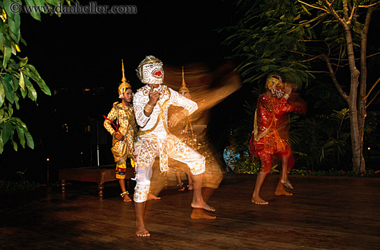 cambodian-dancers-120.jpg