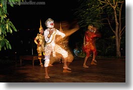 images/Asia/Cambodia/People/CambodianDancers/cambodian-dancers-120.jpg