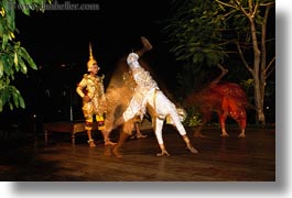 images/Asia/Cambodia/People/CambodianDancers/cambodian-dancers-122.jpg