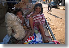 images/Asia/Cambodia/People/Girls/cambodian-girls-14.jpg