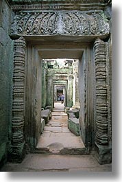 images/Asia/Cambodia/PreahKhan/tunnel-of-doors-4.jpg