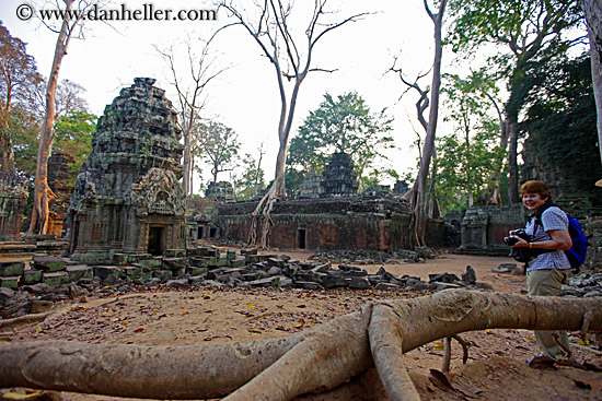 wide-view-of-ruins-woman-w-camera.jpg