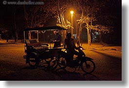 images/Asia/Cambodia/Transportation/tuk_tuk-night-3.jpg