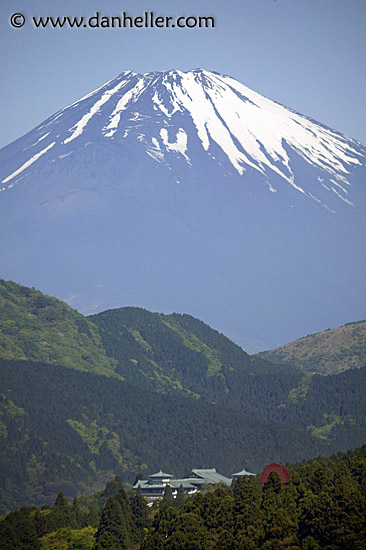 mt-fuji-n-hotel-1.jpg