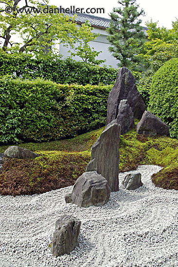 zen-garden.jpg