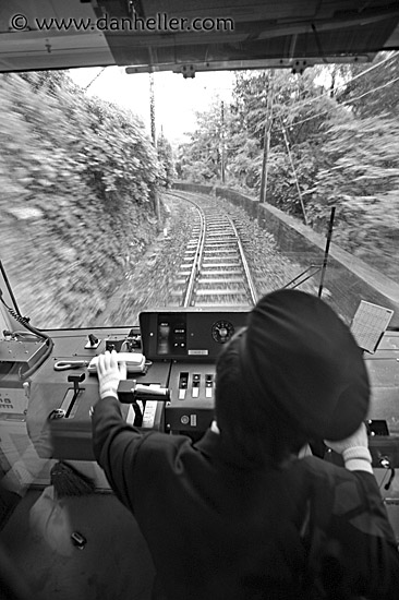 motion-train-tracks-6.jpg