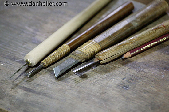 wood-carving-tools.jpg