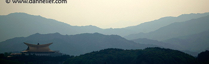 takayama-hills-pano.jpg
