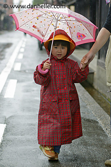umbrella-gir-1.jpg