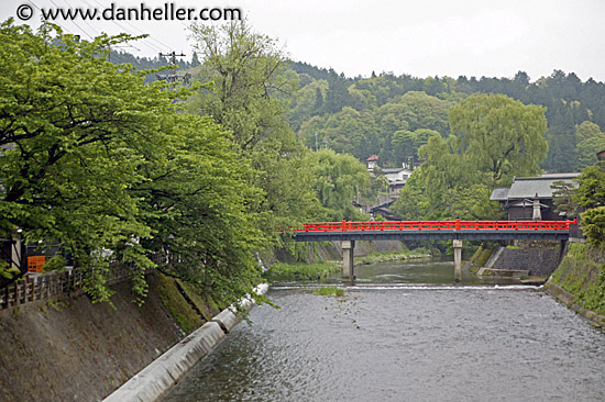 orange-bridge-3.jpg