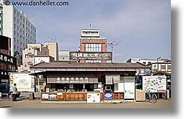 asia, horizontal, japan, office, takayama, tourists, towns, photograph
