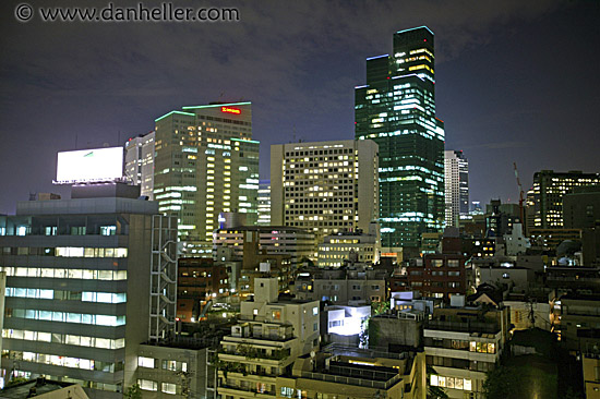 tokyo-nite-cityscape-2.jpg
