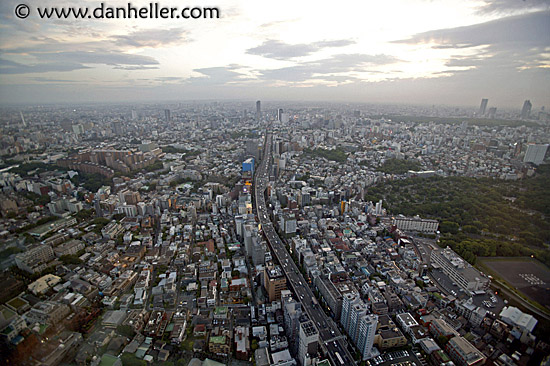 tokyo-cityscape-4.jpg