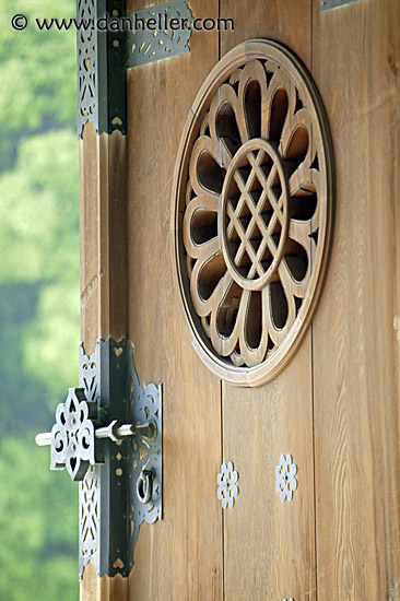 shrine-entry-doors-3.jpg