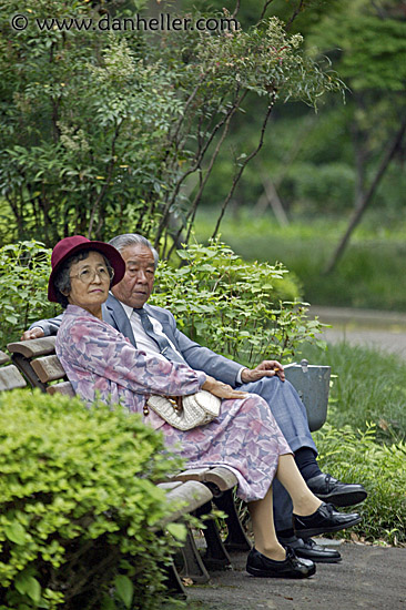 couple-on-bench.jpg