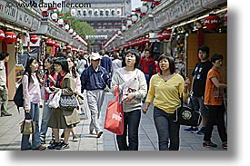 asia, horizontal, japan, kanto, streets, tokyo, touristy, photograph