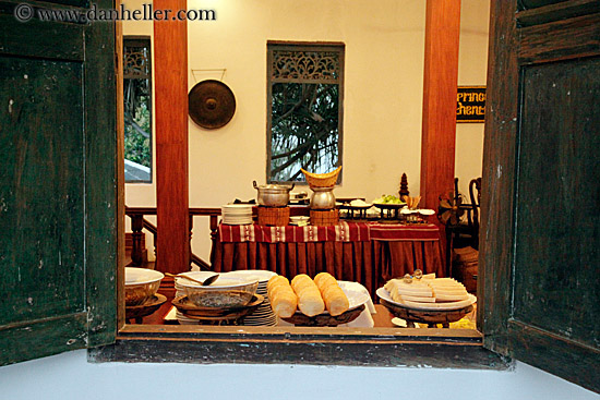 food-by-open-window-2.jpg