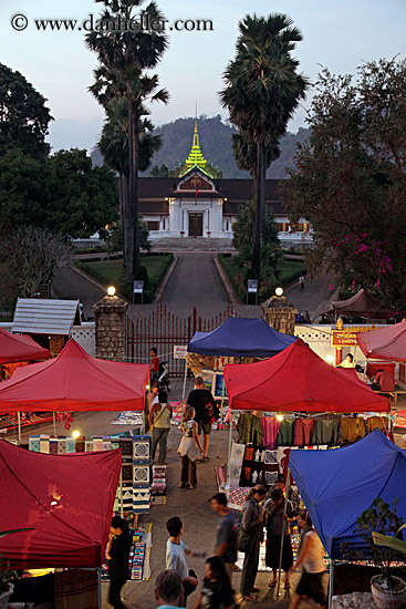 market-tents-n-palace-museum-1.jpg
