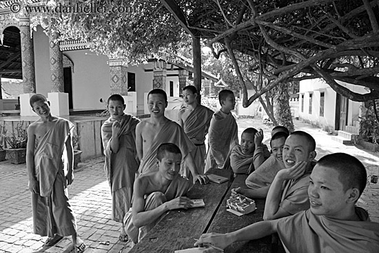 group-of-monk-boys-laughing-4-bw.jpg